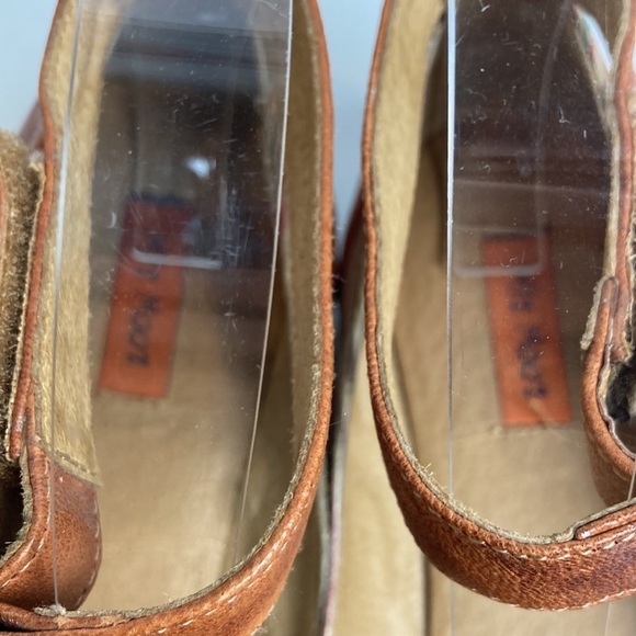 Miz Mooz Kazu Flats Brown Leather Pinstripe Accent Shoes Ankle Straps 7 Comfort - Picture 11 of 16